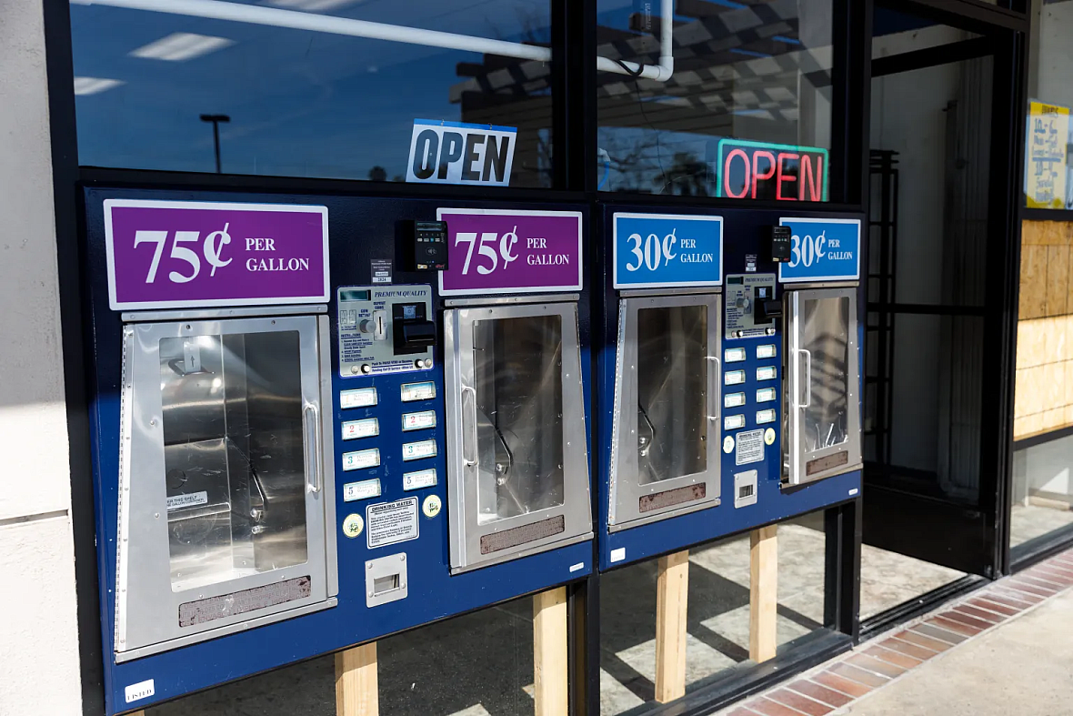 Machines with prices displayed above them