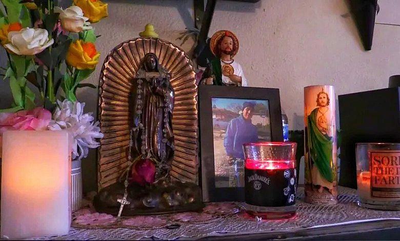 Altar en honor a la memoria de José Juan Méndez, abatido por el LAPD en 2016