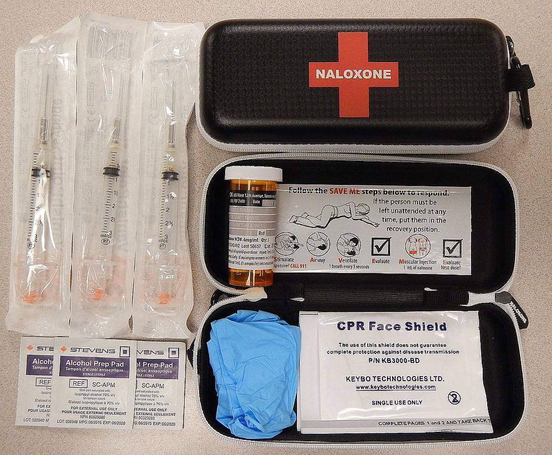 Naloxone kit. (Photo: James Heilman, MD)