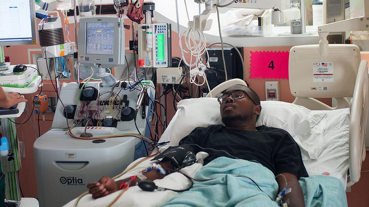 Treyvonn Chadwick receives monthly apheresis treatments, which help prevent strokes and alleviate severe pain. (Photo by Drew Costley) Treyvonn Chadwick receives monthly apheresis treatments, which help prevent strokes and alleviate severe pain.