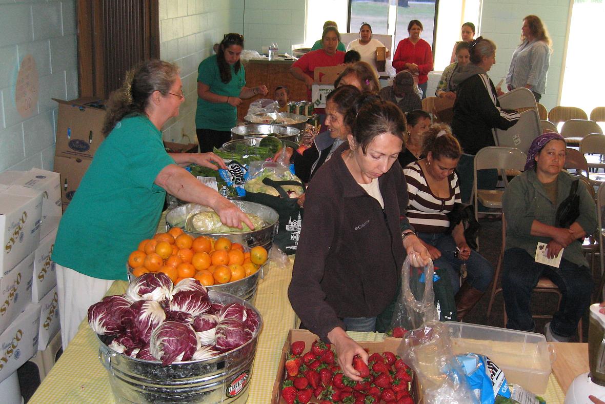 The power of peer education: Nutrition education outreach at second harvest food bank