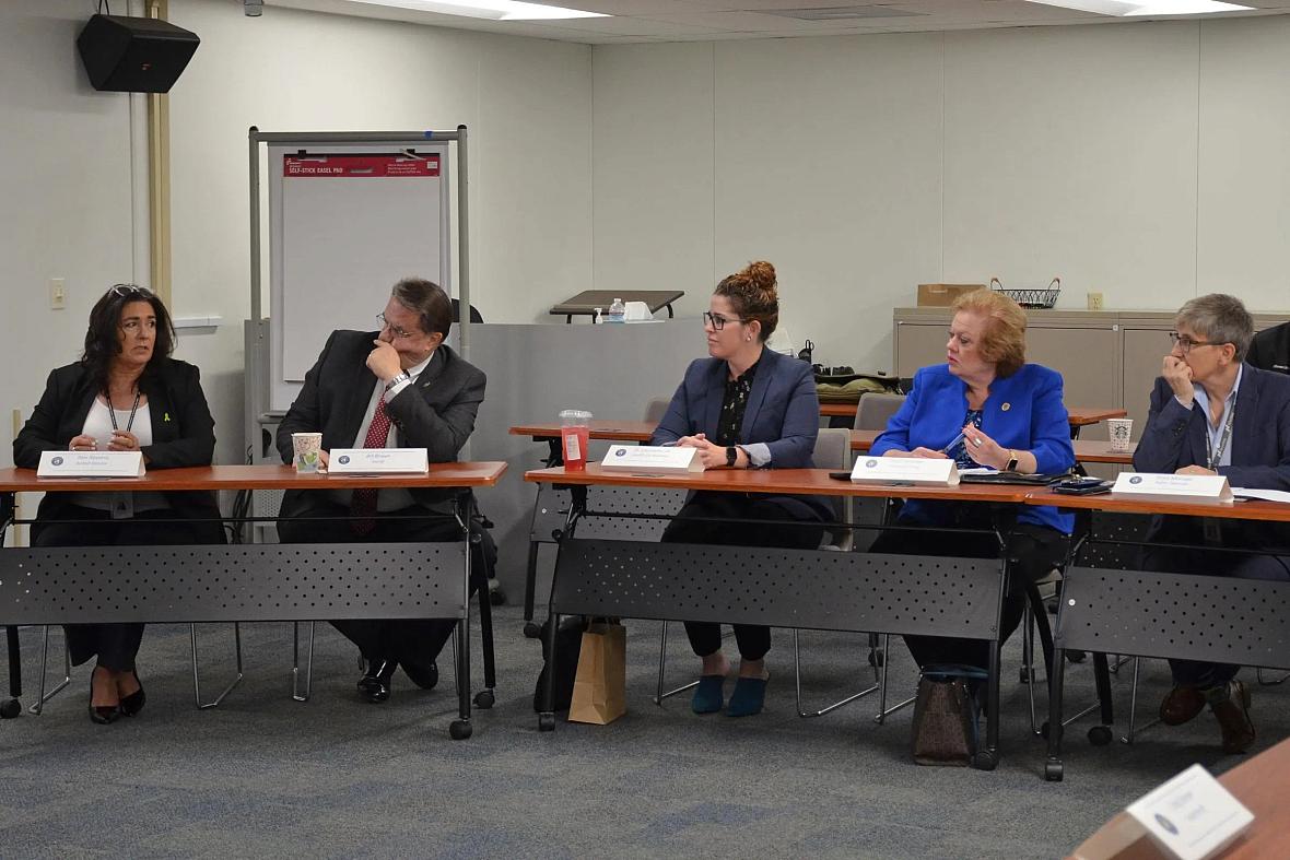 Behavioral Wellness Director Toni Navarro, left, gives an update on Santa Barbara County's mental health programs and expansion plans during a roundtable discussion on Dec. 19. Sheriff Bill Brown, Sheriff's Office behavioral sciences unit manager Cherylynn Lee, Probation Chief Tanja Heitman and Public Defender Tracy Macuga also gave updates Behavioral Wellness Director Toni Navarro, left, gives an update on Santa Barbara County's mental health programs and expansion
