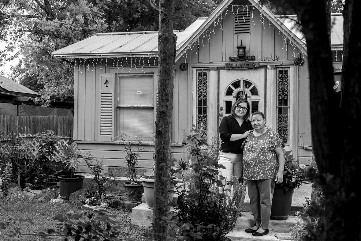 Maria Lee, left, with her mother, Maria D. Jimenez, at her parent’s home in San Antonio. Lee is an insurance broker, but she doe