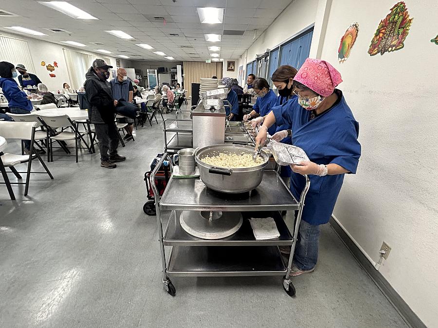 people serving food