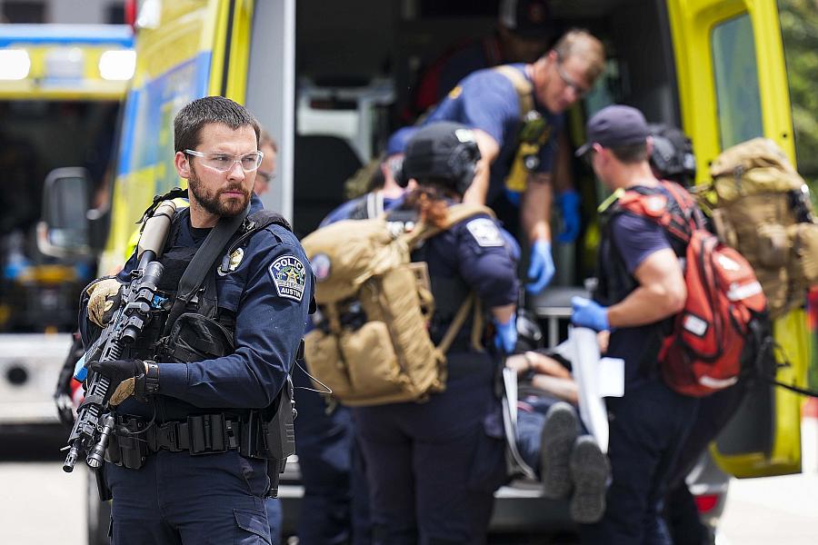 Image of police officer