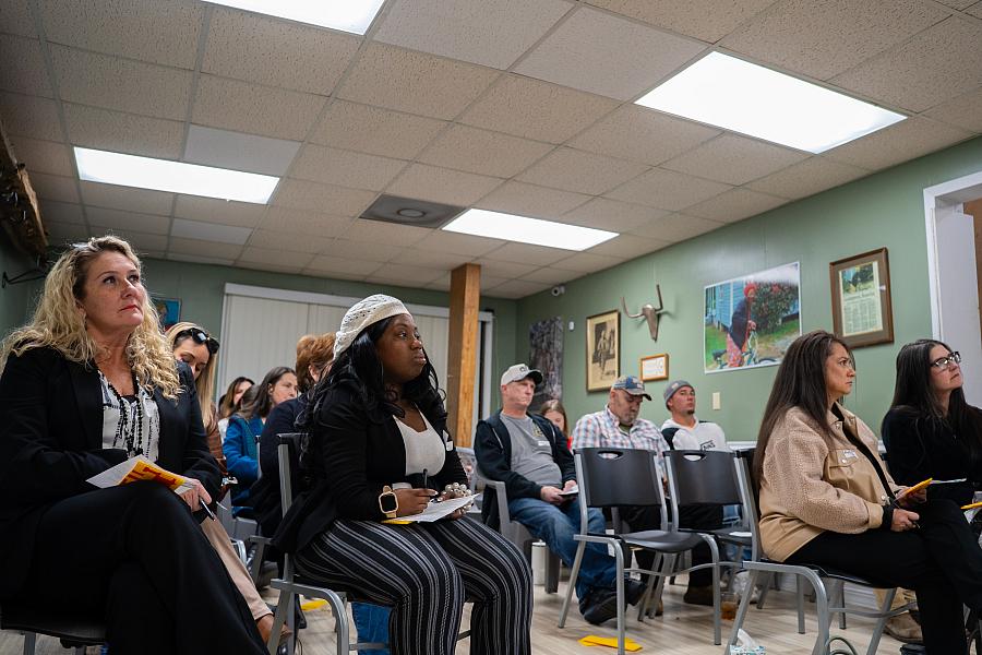 People with experience of the opioid crisis participate in a listening session organized by the Gulf States Newsroom 