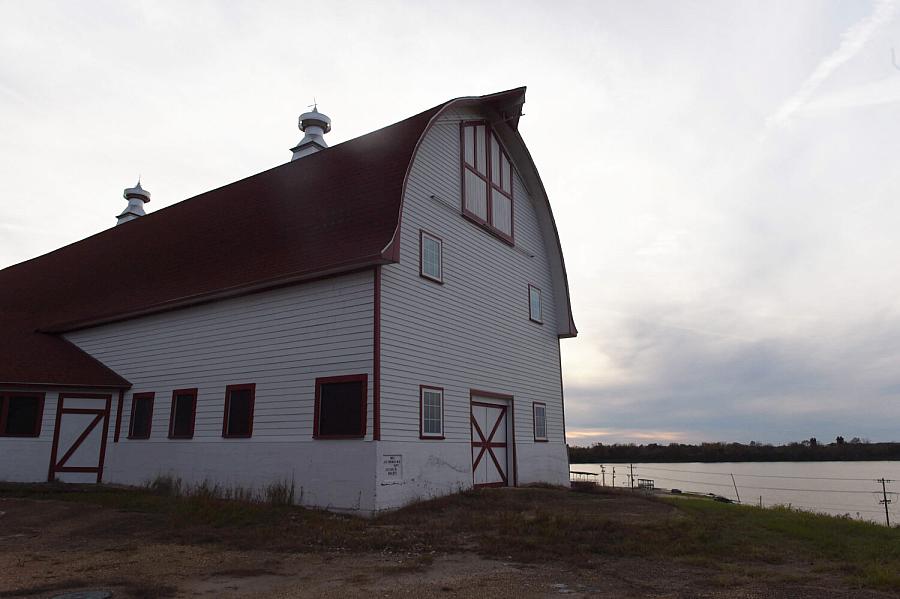 Barn by a shore