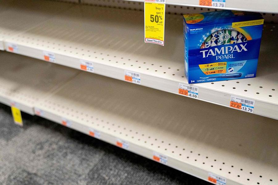 An empty aisle in a supermarket