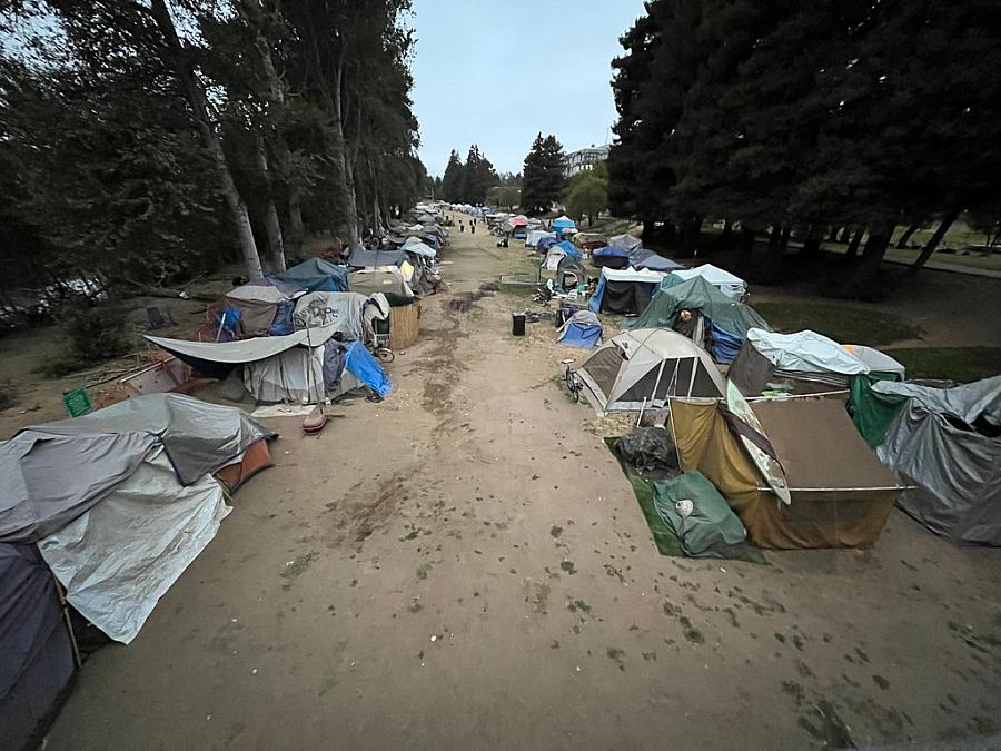 Image of homeless shelters