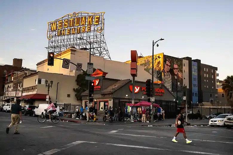 Image of an intersection with Westlake Theatre Sign