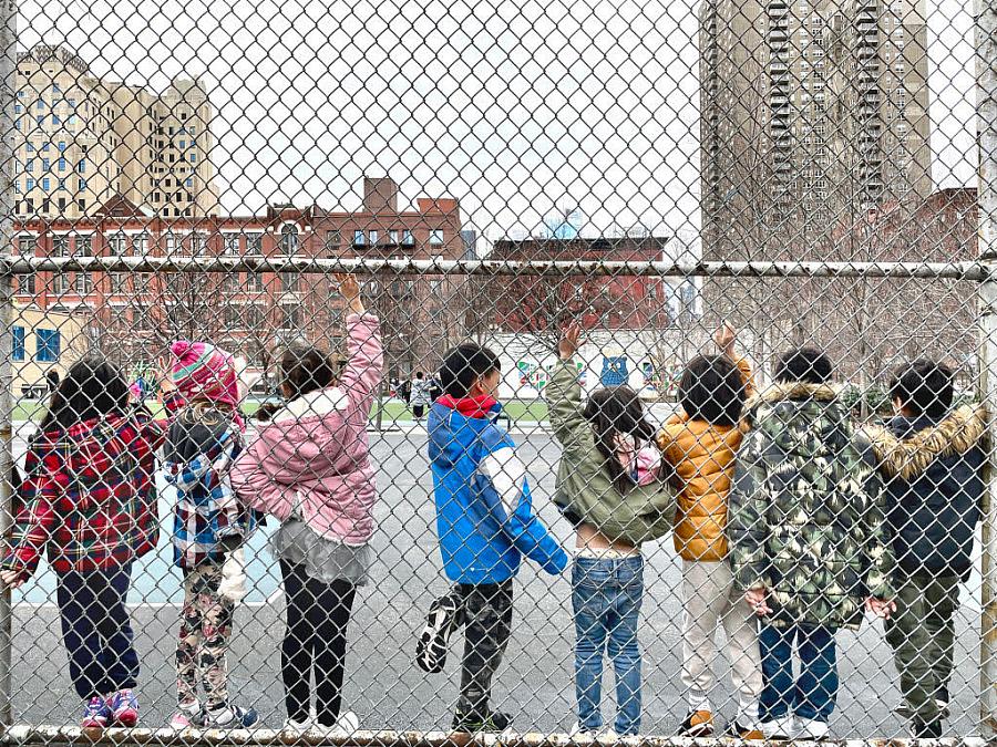 A group of kids 