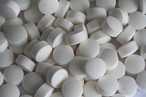 Pills courtesy of Grumpy-Puddin