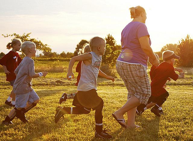 Less than a quarter of kids get the recommended 60 minutes of exercise a day. Less than a quarter of kids get the recommended 60 minutes of exercise a day.