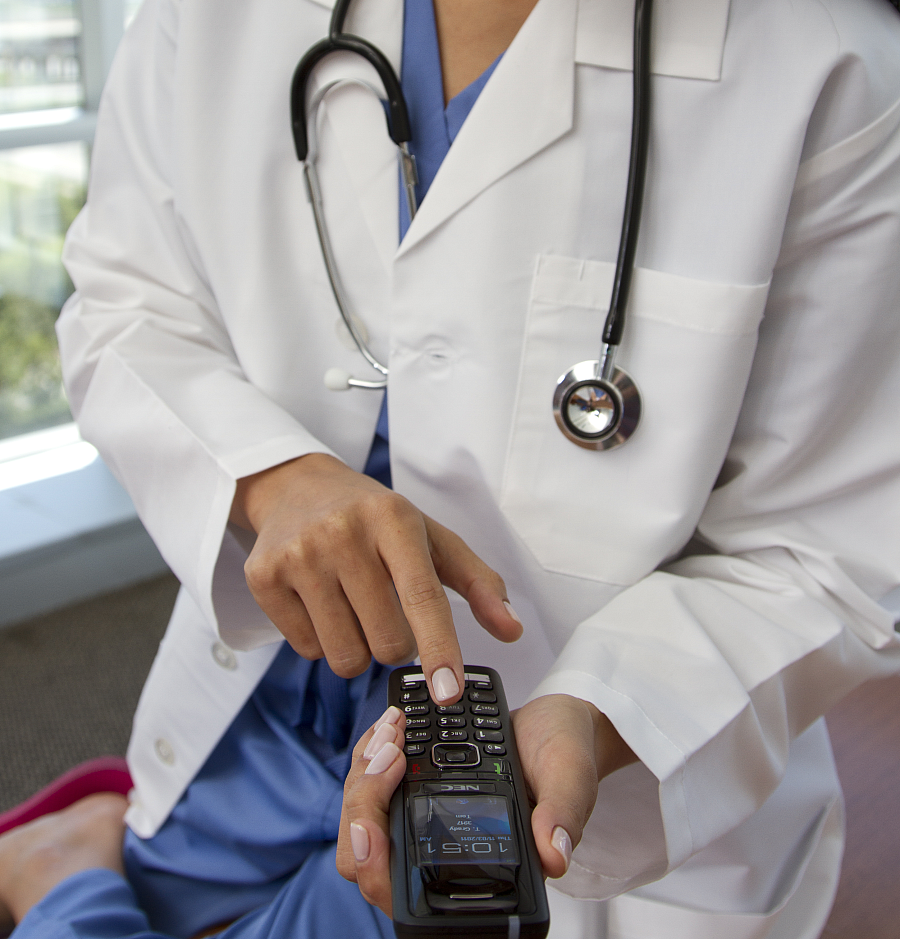 In San Francisco, physicians can discuss more straightforward cases by phone. In San Francisco, physicians can discuss more straightforward cases by phone.