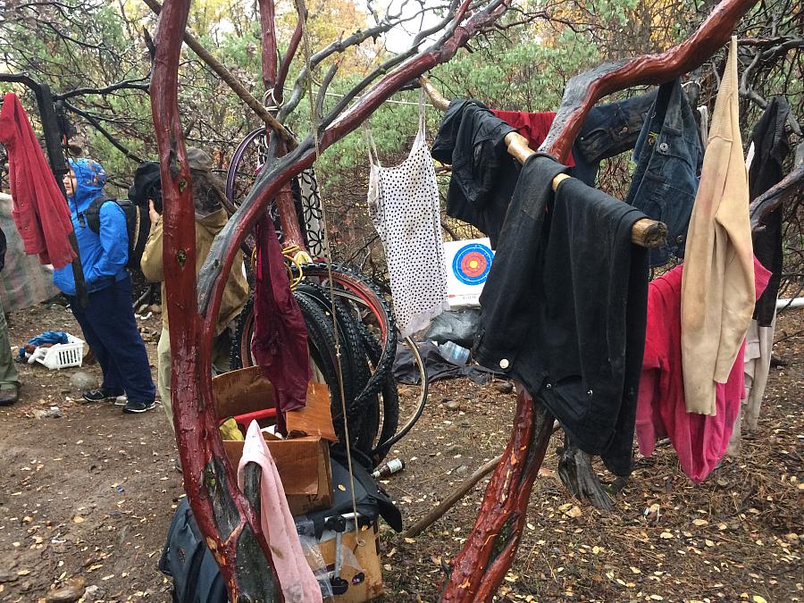 A homeless encampment in Redding. Photo by Alayna Shulman