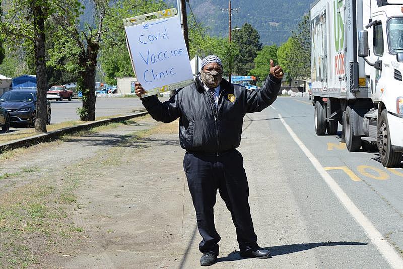 Mendocino County Public Health conducted their first COVID-19 vaccination clinic in Covelo on April 21, 2021. (Dana Ullman / The Mendocino Voice