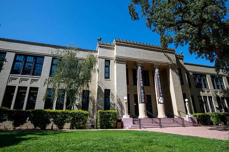 The main entrance to Los Gatos High School is empty during summer vacation on July 21, 2021. (Beth LaBerge/KQED)