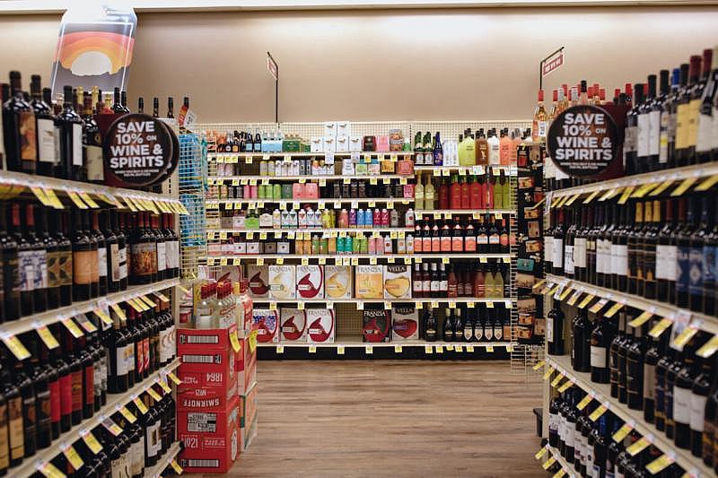 ALBUQUERQUE, NEW MEXICO – JUNE 26, 2022: The alcohol department at a grocery store in Albuquerque, N.M. CREDIT: Adria Malcolm for New Mexico In Depth
