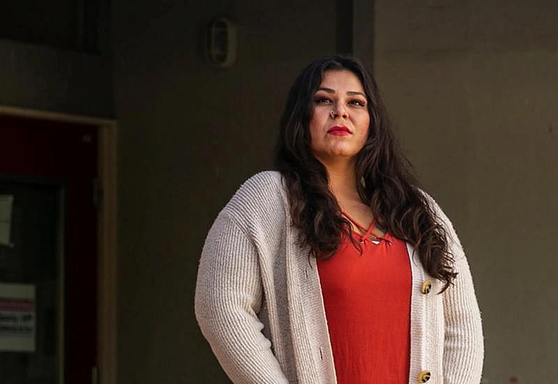 Amber Kuehne struggled to connect to the internet to do her school work in the small Colville Reservation town of Keller. Kuehne would spend evenings in the community center parking lot to access the Wi-Fi. (Amanda Snyder / The Seattle Times)