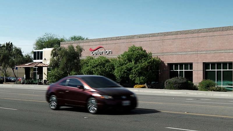 Vista exterior de la clínica de Celerion en Tempe, Arizona. La compañía conduce experimentos en humanos desde 1969. Vista exterior de la clínica de Celerion en Tempe, Arizona. La compañía conduce experimentos en humanos desde 1969.