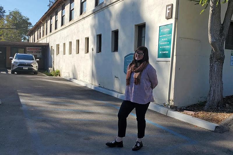 Alexis Nshamamba of Good Samaritan stands outside the county’s sobering center, which is open 24 hours a day. Giana Magnoli / Noozhawk photo