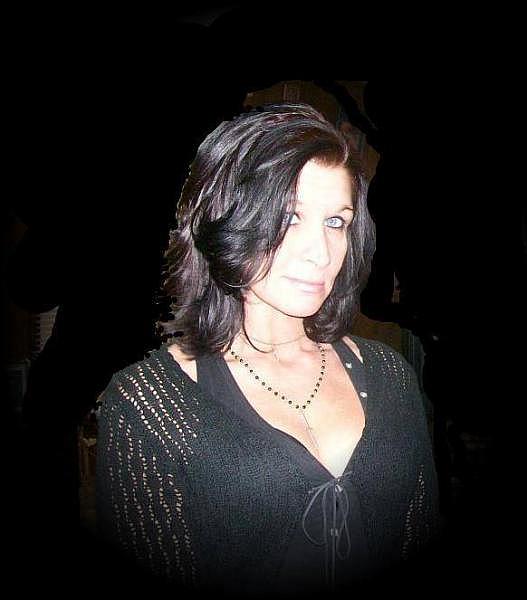 Kelly Deyo died in 2015 after overdosing on prescription medications. Her mother believes her psychiatrist is partly to blame. Kelly Deyo died in 2015 after overdosing on prescription medications. Her mother believes her psychiatrist is partly to blame.