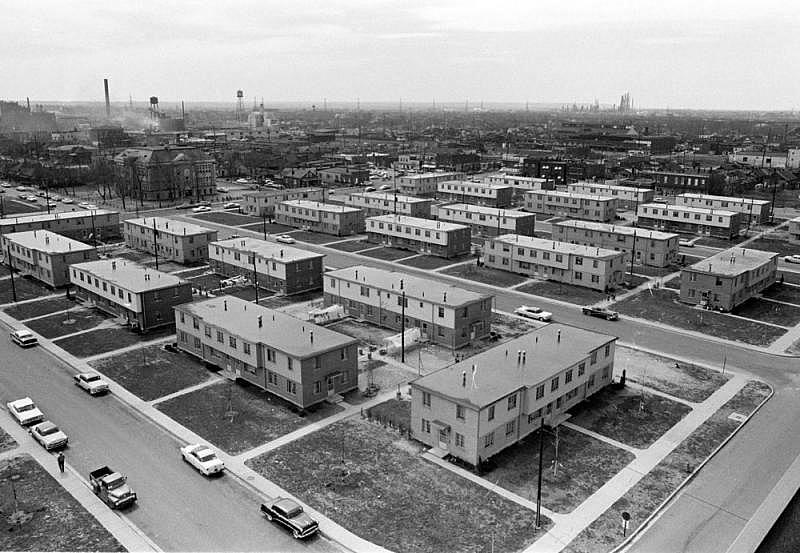 Over 80 percent of housing units in East St. Louis were built before 1980. Residents say finding safe and affordable housing is one of the community’s biggest issues. AP Photo