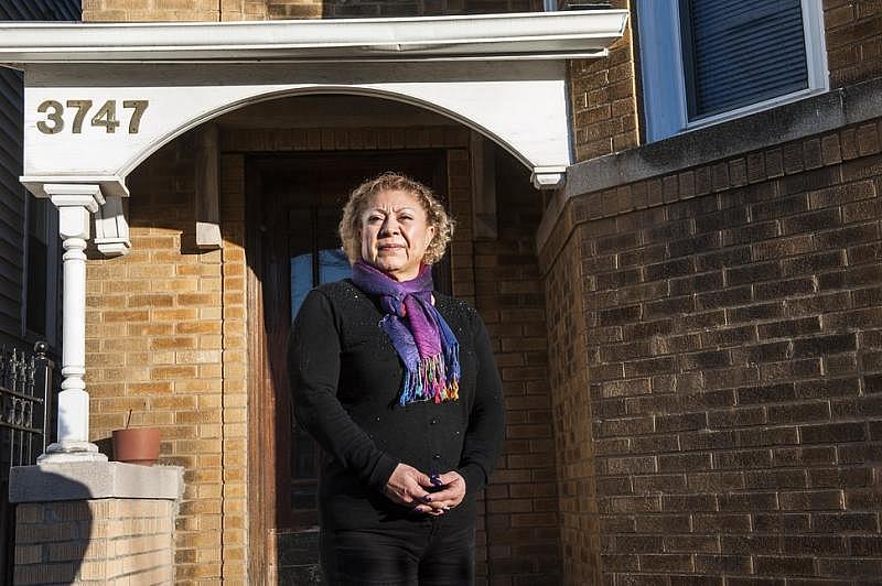 Leticia Trigsted is being evicted from her Irving Park, Chicago, apartment in April. The owners of the three-story building she lives in never explained to Trigsted why they’re forcing her and her teenage daughter to move. Photo: Erin Schumaker, Huffington Post 