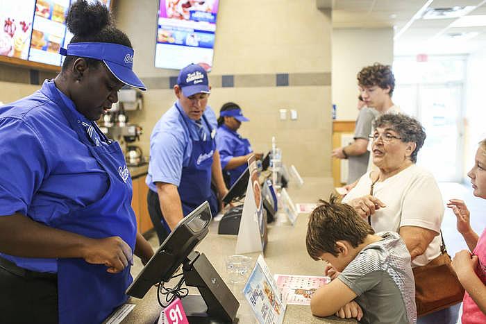 Lalandria rings up an order as a cashier at Culver’s in Pinellas Park. Lalandria rings up an order as a cashier at Culver’s in Pinellas Park.
