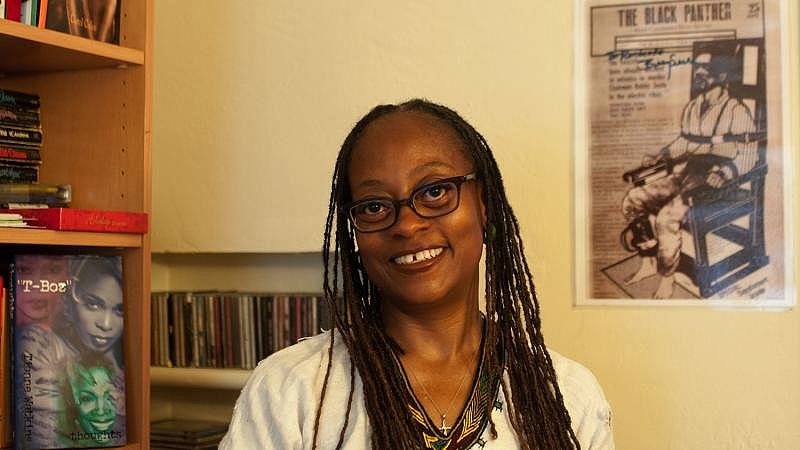 Rochelle Richard balances care she receives at Children’s Hospital Oakland with Chinese medicine. (Photo by Drew Costley)