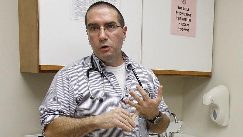 Dr. Gregory Dobash at a St. Luke's University Health Network clinic in Tamaqua. Binghui Huang / The Morning Call