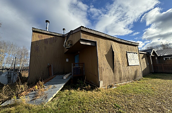Rundown cabin structure