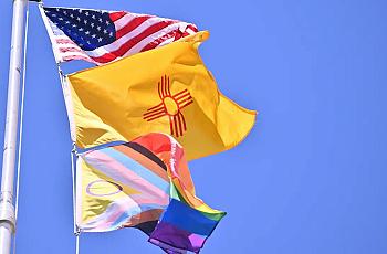 3 Flags