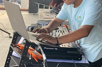 DJ Axe6, 14-year-old Abram Estrada, was diagnosed with type 2 diabetes in early 2021.