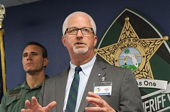 Pasco Schools superintendent Kurt Browning with Pasco Sheriff Chris Nocco at a 2015 press conference. 