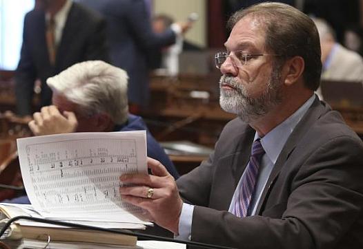 Even in Deep Blue California, Medi-Cal expansion for undocumented doesn’t sit well with some