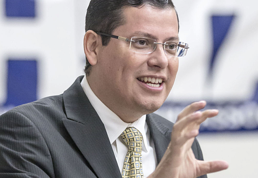 In this file photo, State Assemblyman Rudy Salas, D-Bakersfield,speaks during a town hall meeting. Salas' valley fever legislation, AB 1279, was vetoed by the governor earlier this month, striking a blow for valley fever advocates. (Photo: Nick Ellis/for The Californian)