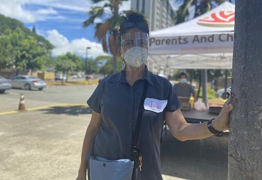 Josie Lesa is a Samoan interpreter. She volunteered at a COVID-19 testing event at Kuhio Park Terrace in Kalihi Wednesday.