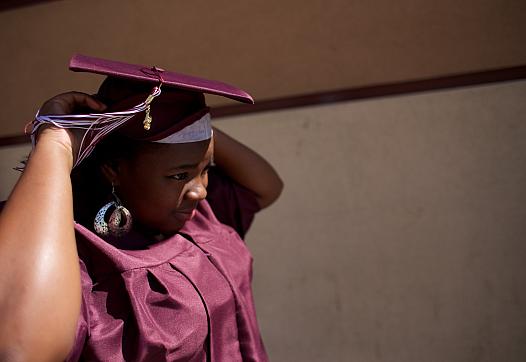 Unyque Jackson gets ready to walk the stage at her graduation. Andrew Nixon/Capital Public Radio