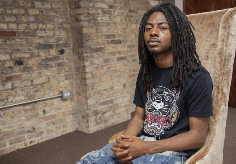 Isaiah “Zay” Manning at the nonprofit where he works, Contextos. Brian Rich / Sun-Times