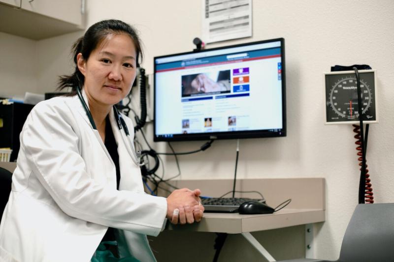 Dr. Jenny Wei has established protocols at Gallup Indian Medical Center to ensure that all patients are screened for alcohol dependence and offered the medications to help fight their cravings. CREDIT: Marjorie Childress for New Mexico in Depth.