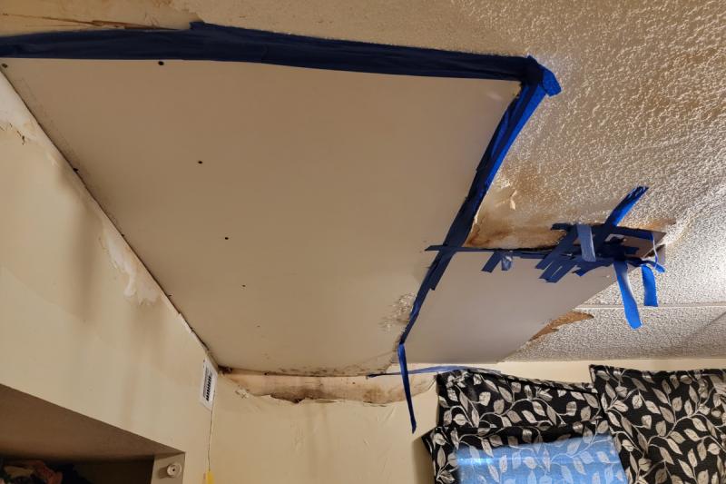 The ceiling of this unit in Building 2 of Sunset Village Apartment Complex appeared damaged upon observation on Oct. 16. Photo by Nick Judin