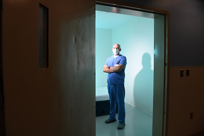 Dr. Jeffrey P. Sternlicht remodeled the ER at Greater Baltimore Medical Center to better manage the flood of patients with psychiatric problems. (Matt McClain/The Washington Post)